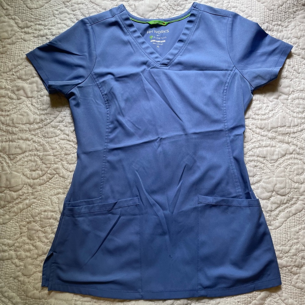 HH works Scrub top, size XS